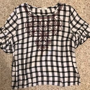 black and white plaid shirt